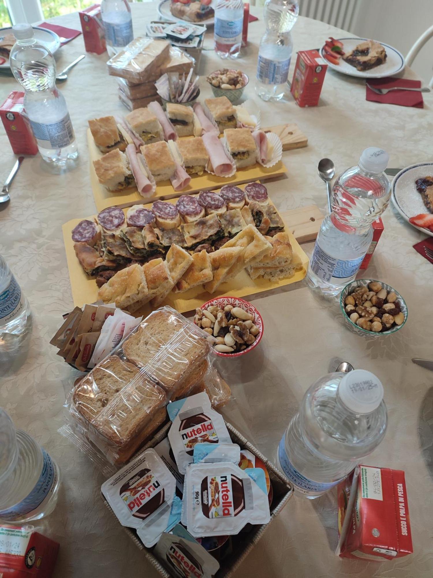 Bed & Breakfast Cadrecca Tra Terra Luna E Mare Licciana Nardi