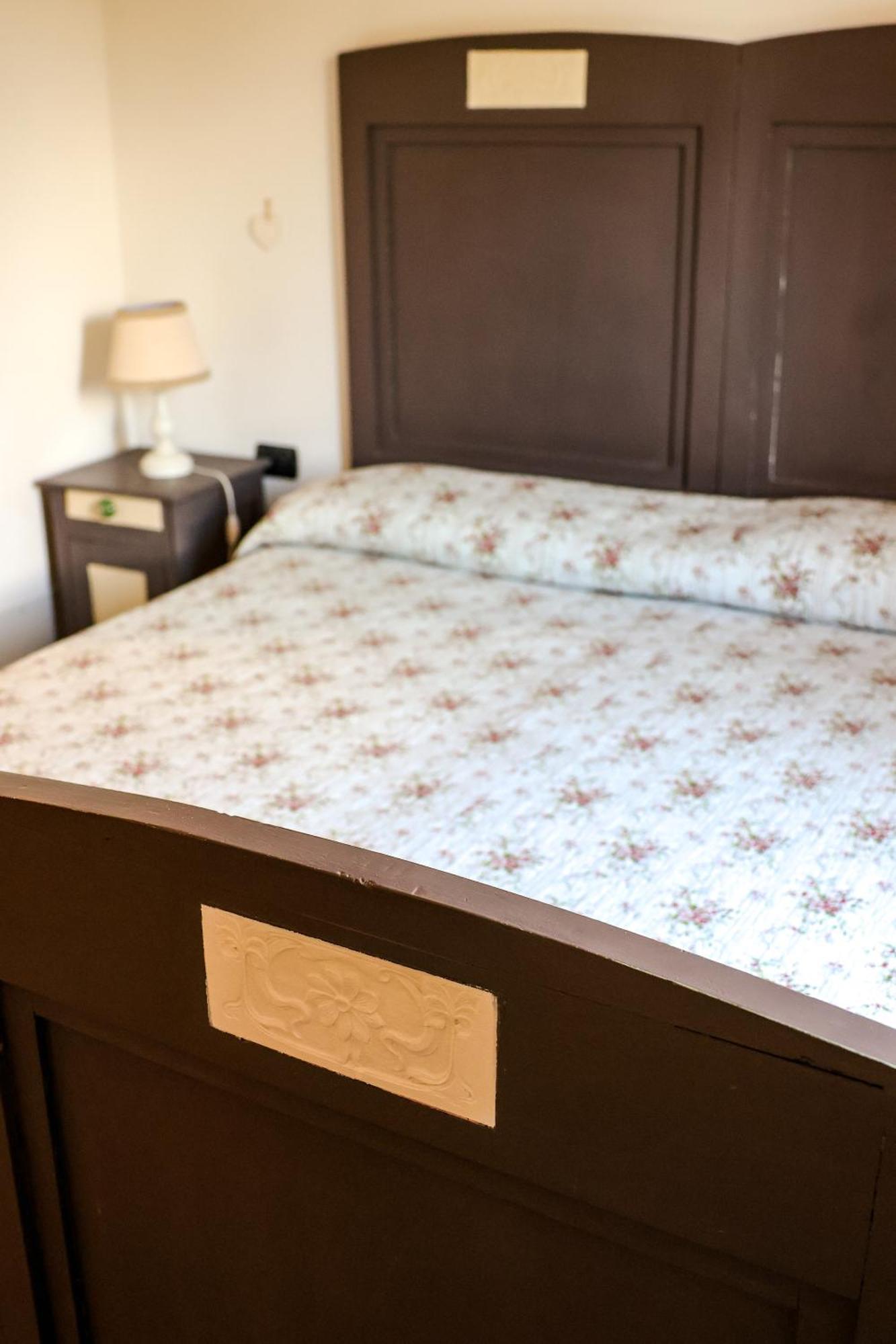 Bed & Breakfast Cadrecca Tra Terra Luna E Mare Licciana Nardi